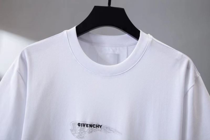 Givenchy T-Shirts